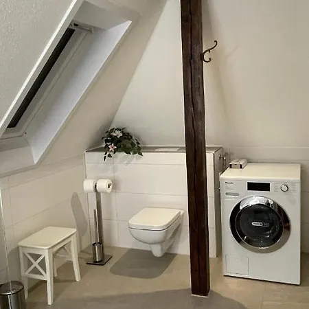 Carolinga Appartement *